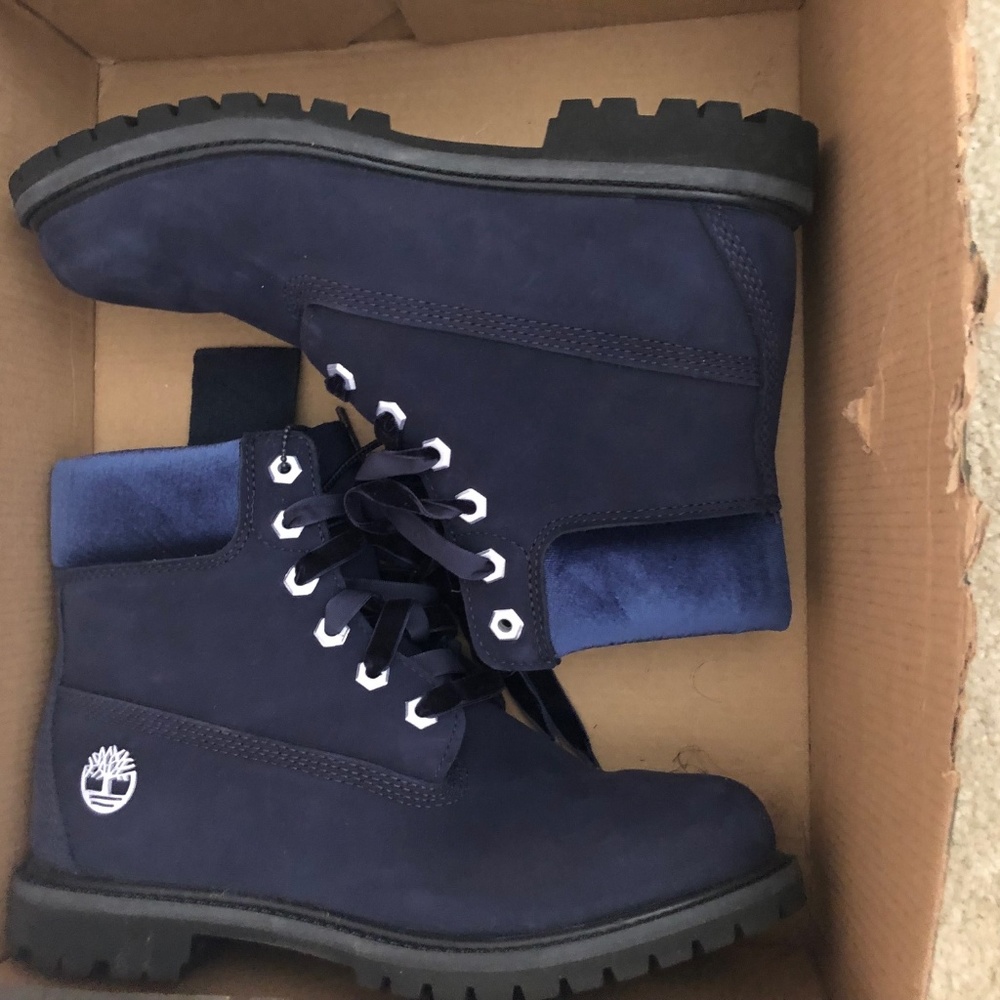 Women's Timberland Velvet Boot